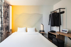 Отель B&B HOTEL Paris Saint-Denis Pleyel  Сен-Дени